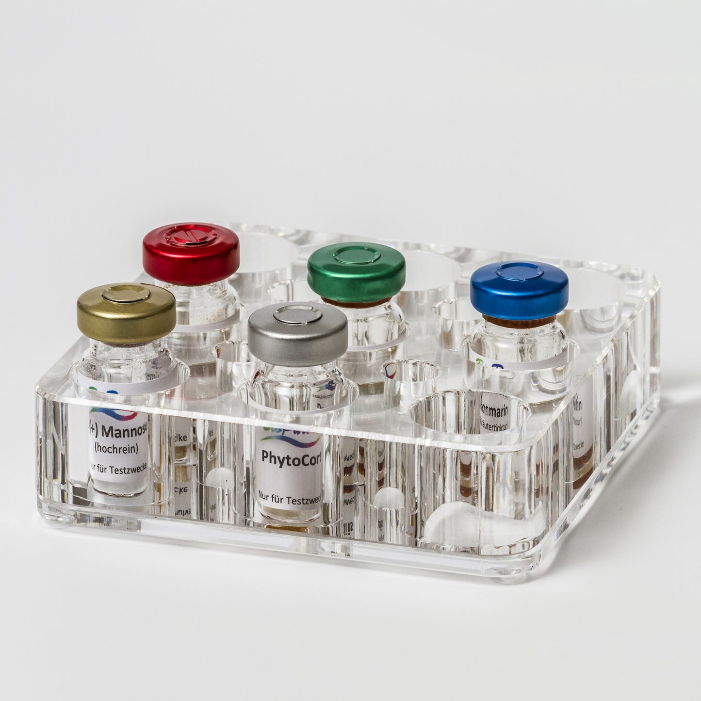 Signal amplifier with holes